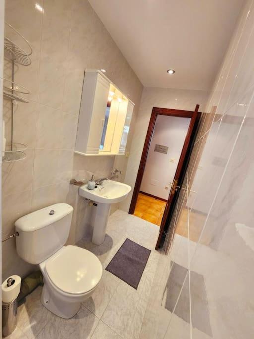 Duplex Rua Sol - Netflix Apartment Laxe Bagian luar foto