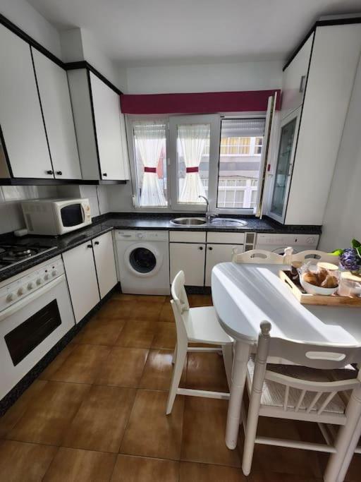Duplex Rua Sol - Netflix Apartment Laxe Bagian luar foto