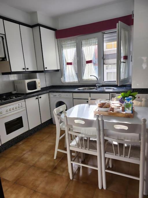 Duplex Rua Sol - Netflix Apartment Laxe Bagian luar foto