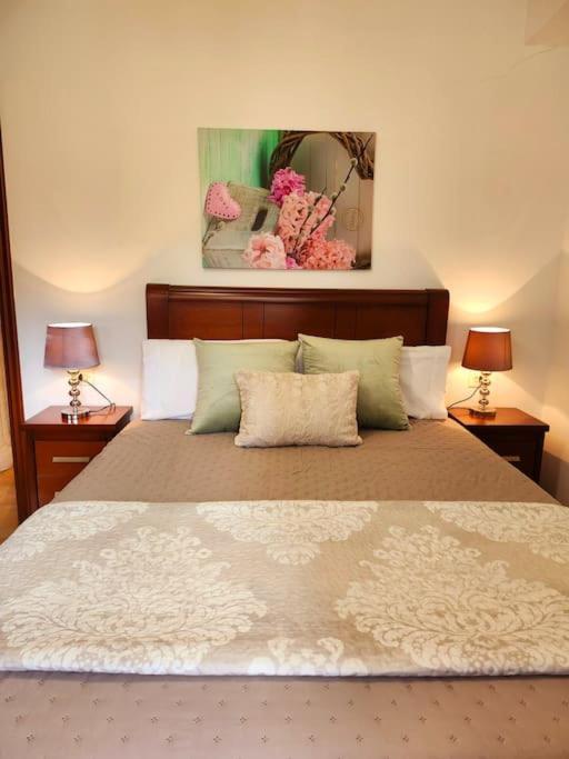Duplex Rua Sol - Netflix Apartment Laxe Bagian luar foto